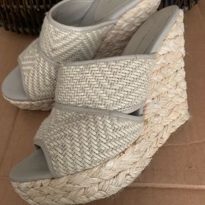 BCBGeneration Wedged 5 in. Heels Sz: 8B/38